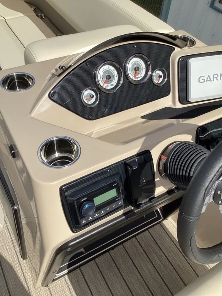 Slide: The Image of SunCatcher Select 322RF 2026 - 25