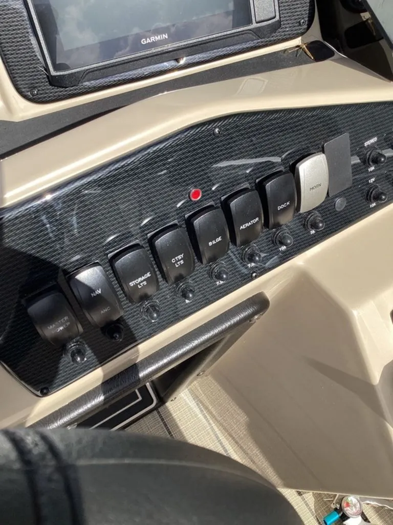 Slide: The Image of SunCatcher Select 322RF 2026 - 28