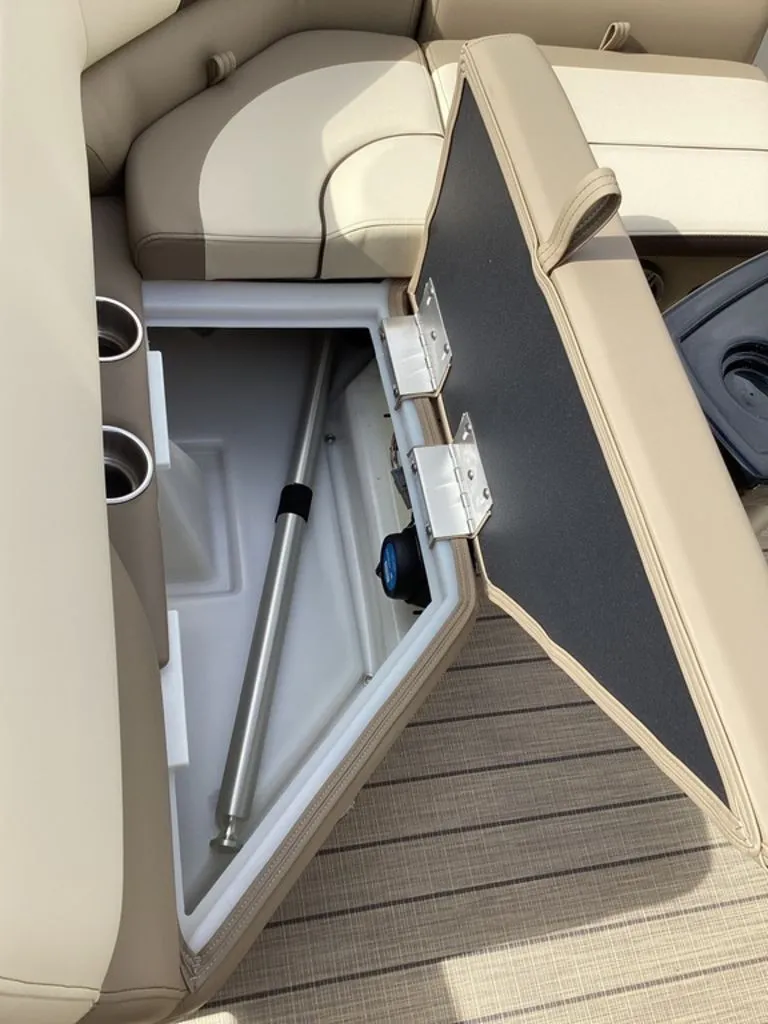 Slide: The Image of SunCatcher Select 322RF 2026 - 41