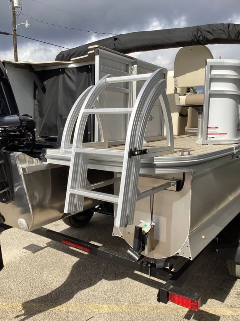 Slide: The Image of SunCatcher Select 322RF 2026 - 54