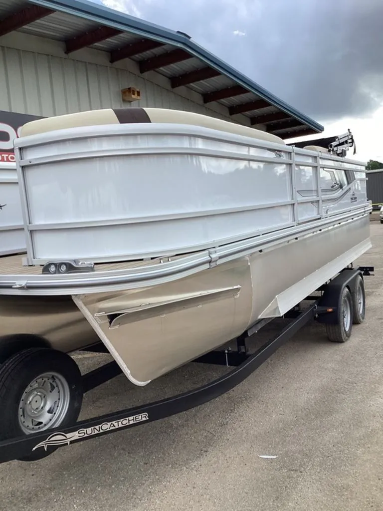 Slide: The Image of SunCatcher Select 322RF 2026 - 7