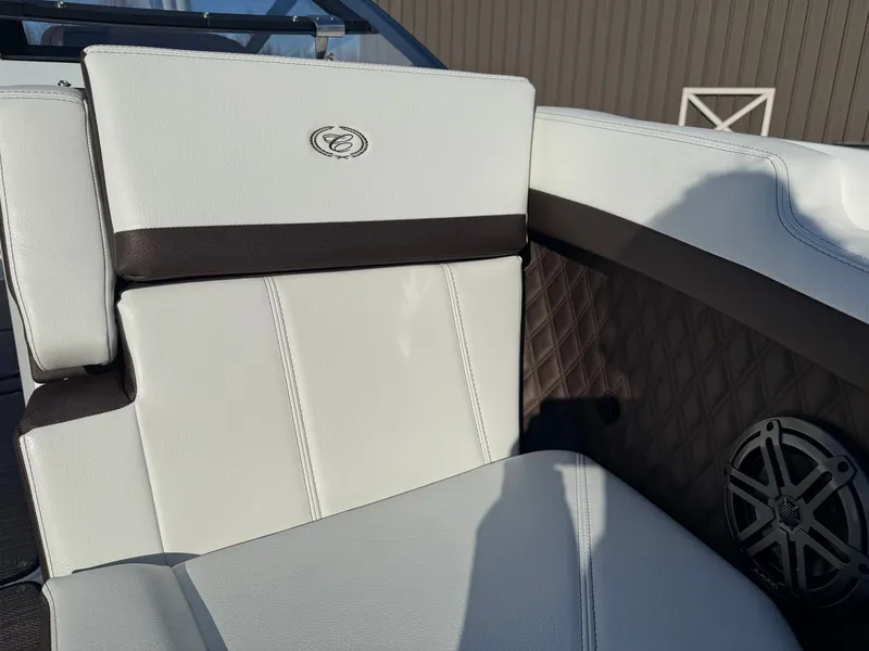 Slide: The Image of Cobalt R6 2026 - 893