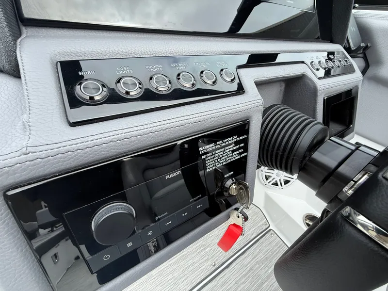 Slide: The Image of Cobalt R8 2026 - 741