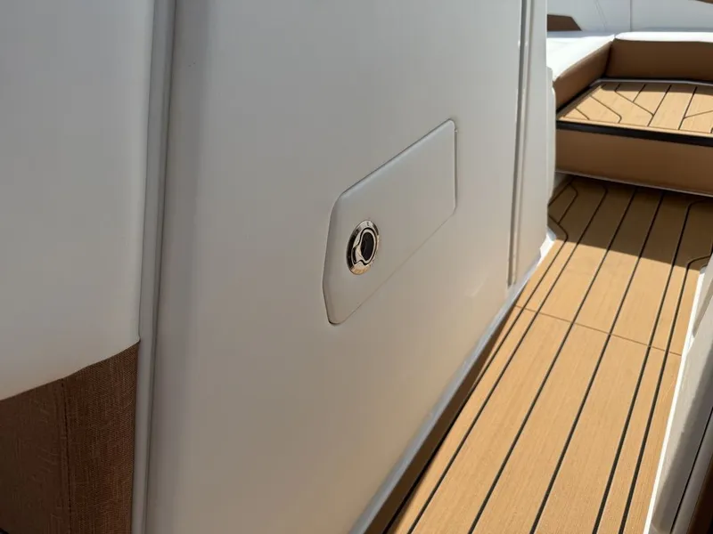 Slide: The Image of Nautique Super Air Nautique G23 2025 - 15