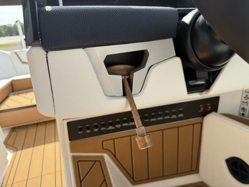 Slide: The Image of Nautique Super Air Nautique G23 2025 - 17