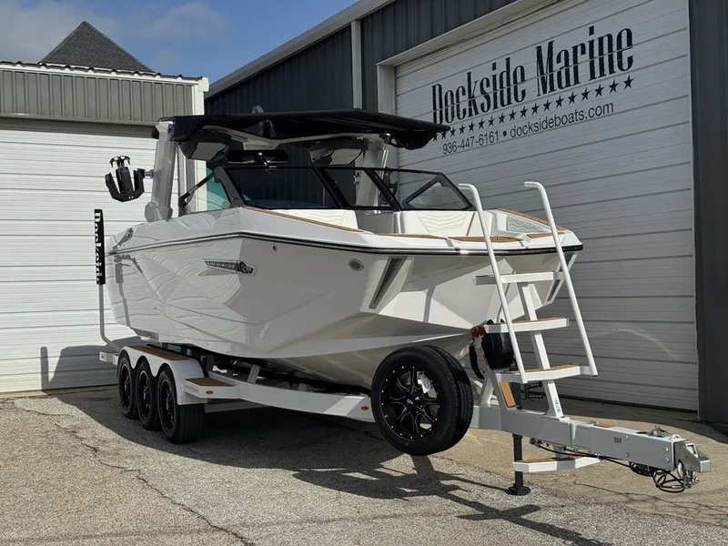 Slide: The Image of Nautique Super Air Nautique G23 2025 - 2
