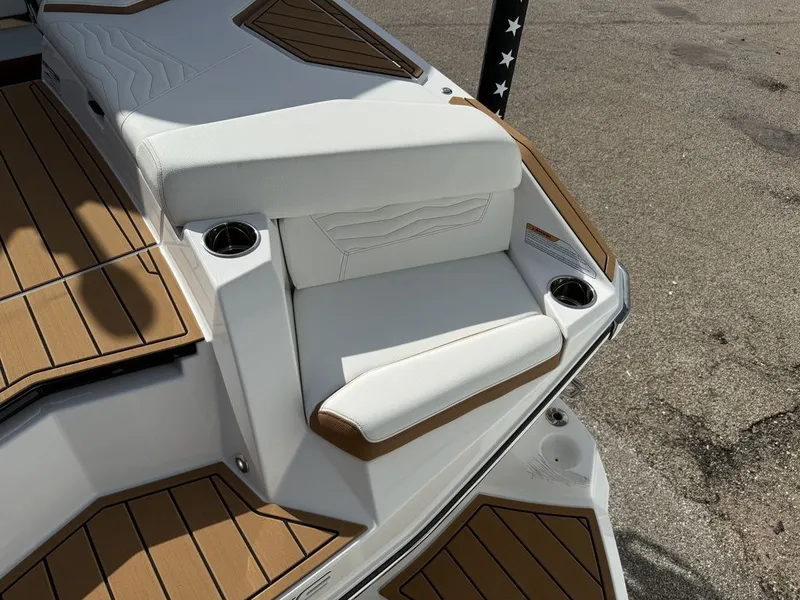 Slide: The Image of Nautique Super Air Nautique G23 2025 - 23