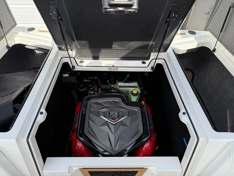 Slide: The Image of Nautique Super Air Nautique G23 2025 - 28