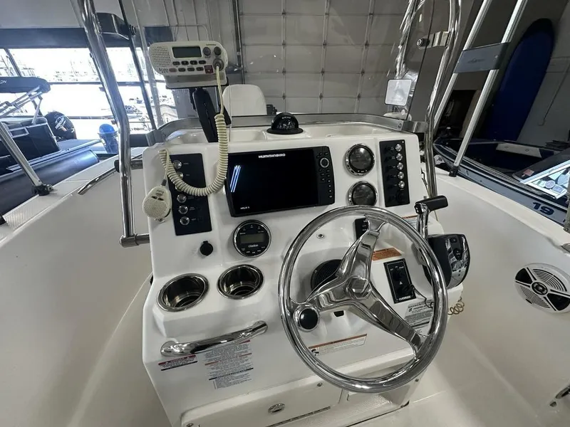 Slide: The Image of Robalo R180 Center Console 2019 - 11
