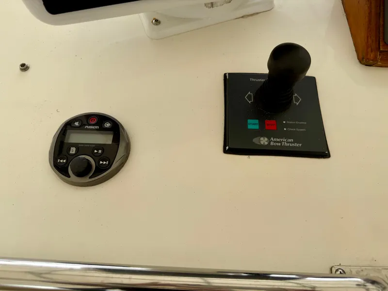 Slide: The Image of Grand Banks 49 Trawler 1994 - 116