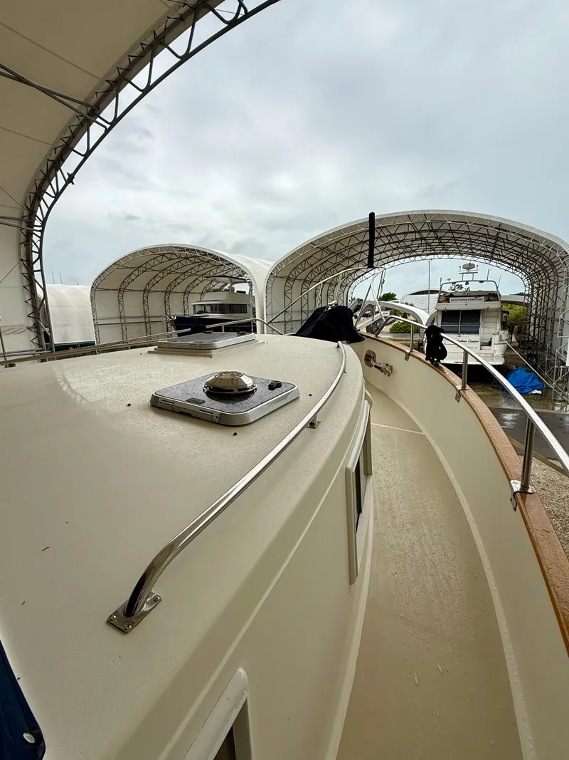 Slide: The Image of Grand Banks 49 Trawler 1994 - 12