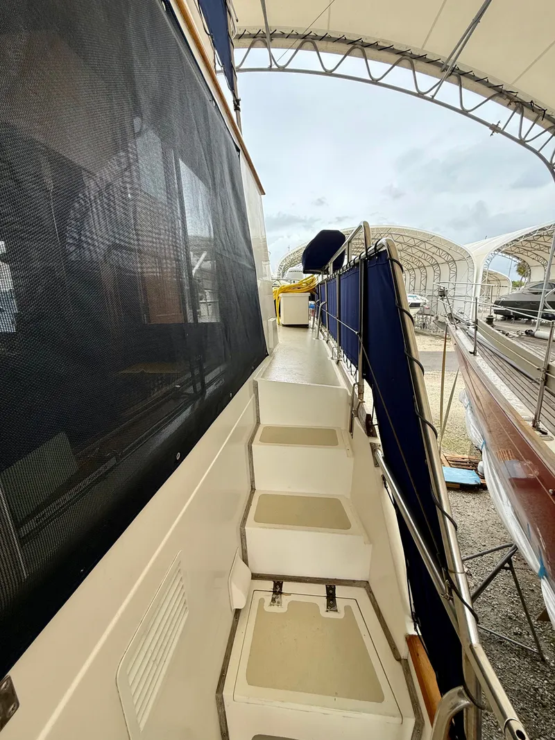 Slide: The Image of Grand Banks 49 Trawler 1994 - 17