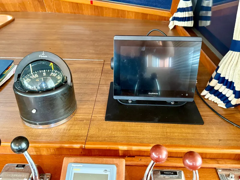 Slide: The Image of Grand Banks 49 Trawler 1994 - 44