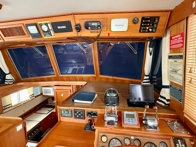 Slide: The Image of Grand Banks 49 Trawler 1994 - 47