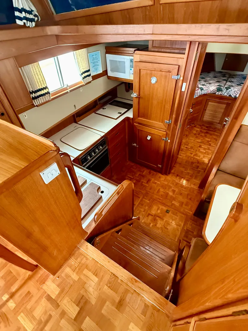 Slide: The Image of Grand Banks 49 Trawler 1994 - 52