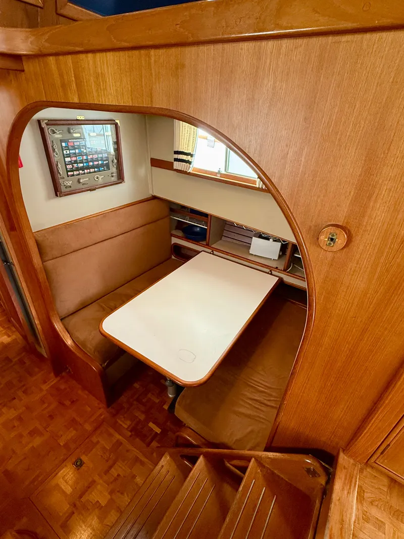 Slide: The Image of Grand Banks 49 Trawler 1994 - 54