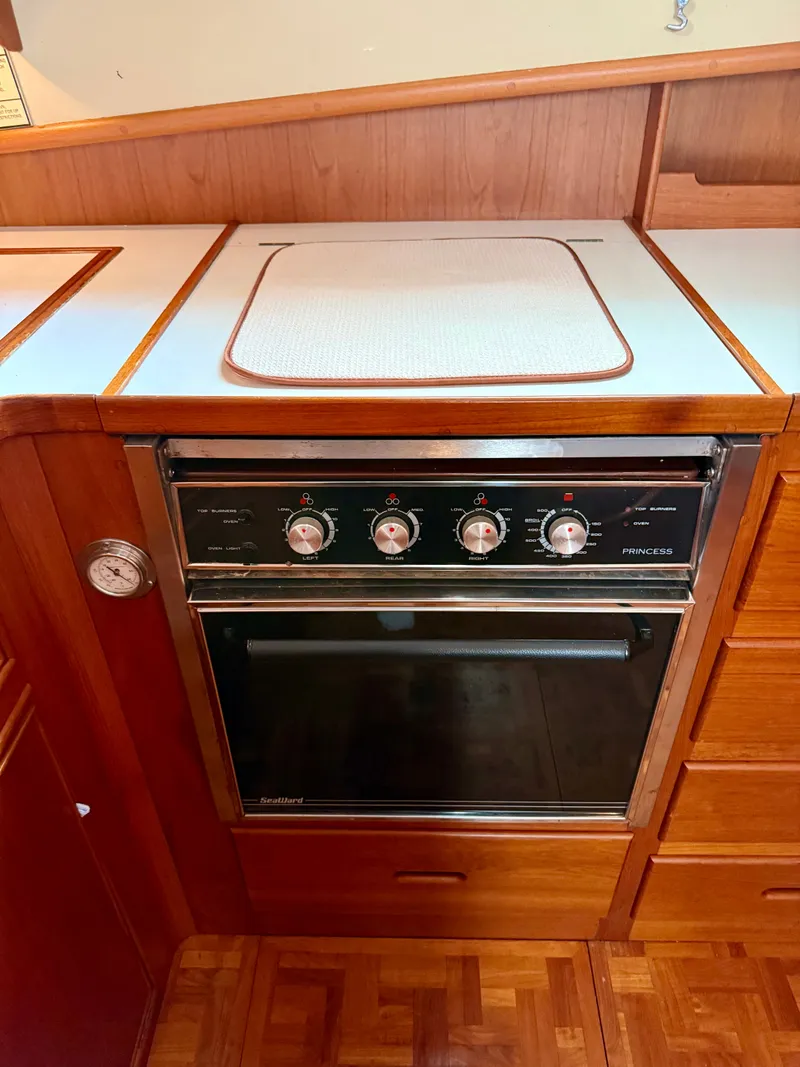 Slide: The Image of Grand Banks 49 Trawler 1994 - 60