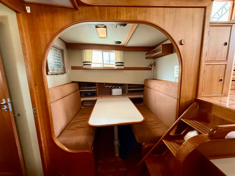 Slide: The Image of Grand Banks 49 Trawler 1994 - 67