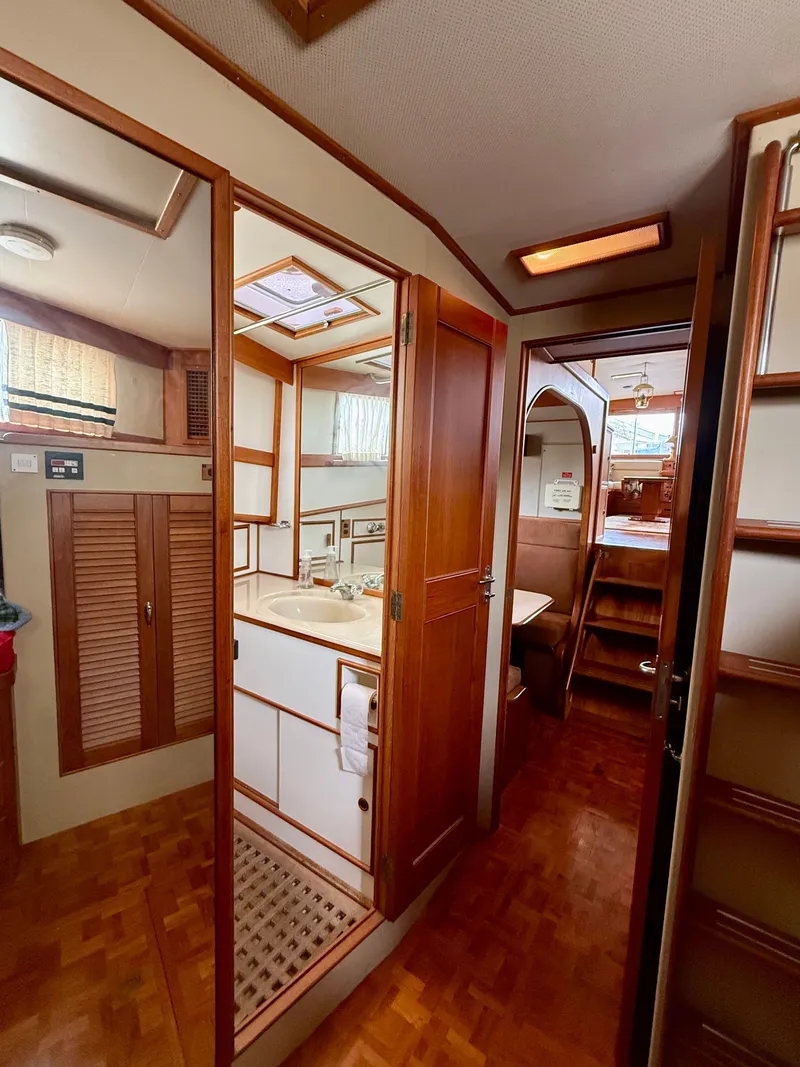 Slide: The Image of Grand Banks 49 Trawler 1994 - 68