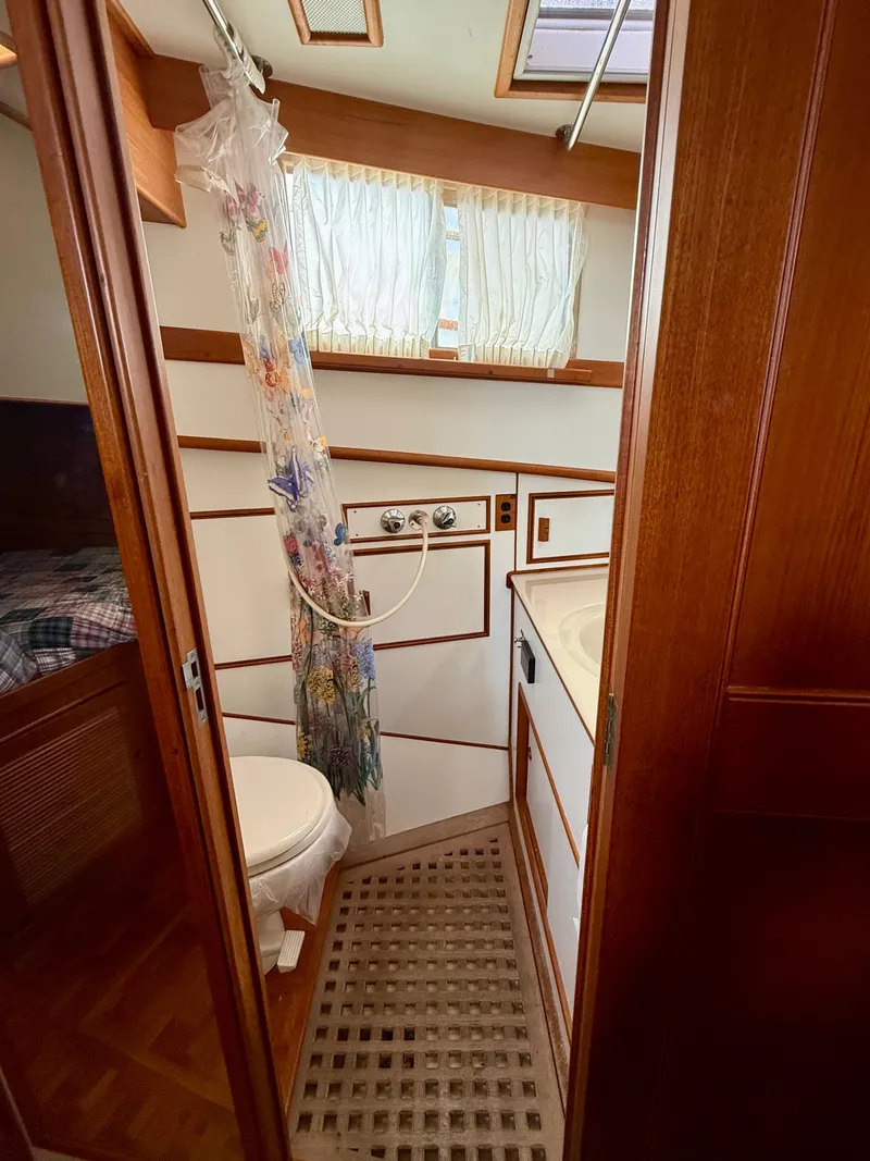 Slide: The Image of Grand Banks 49 Trawler 1994 - 70