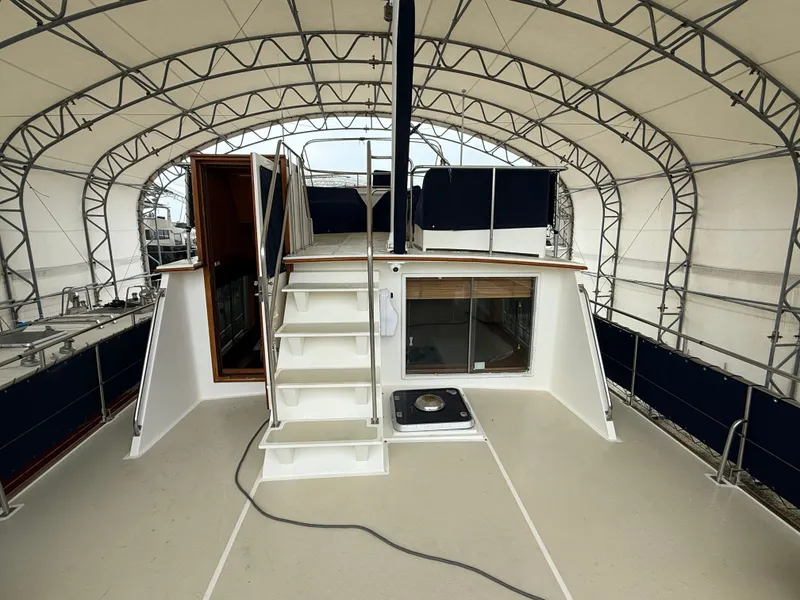 Slide: The Image of Grand Banks 49 Trawler 1994 - 8