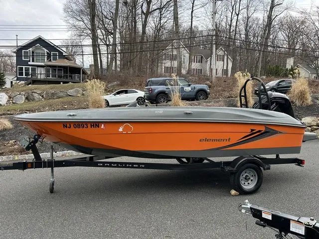 Slide: The Image of Bayliner Element E18 2020 - 11