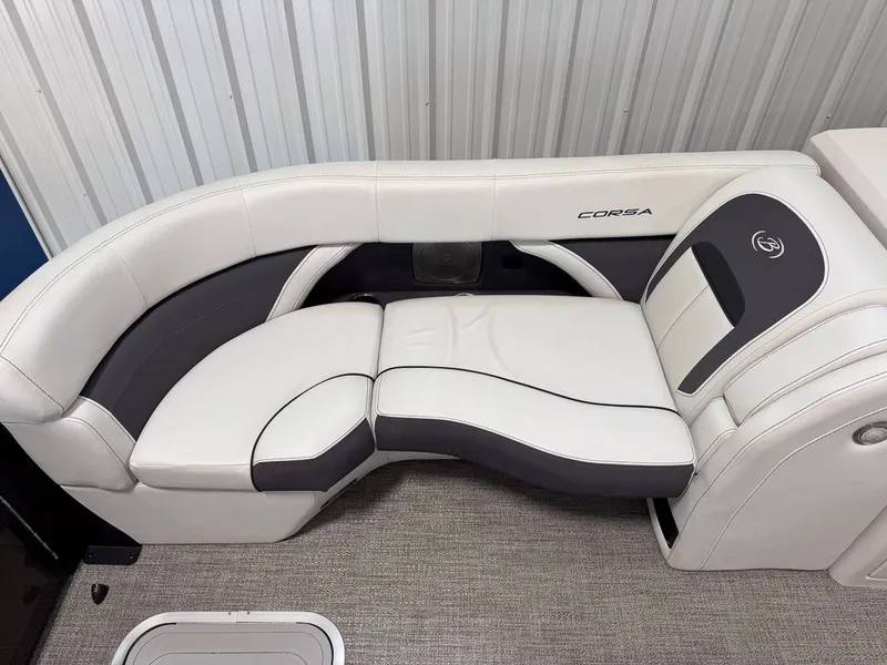 Slide: The Image of Barletta 23UC 2022 - 25