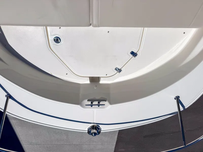 Slide: The Image of Boston Whaler 21MTK 2026 - 19