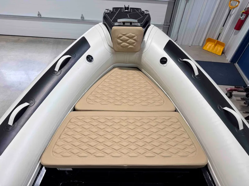 Slide: The Image of Highfield Sport 660 2026 - 20