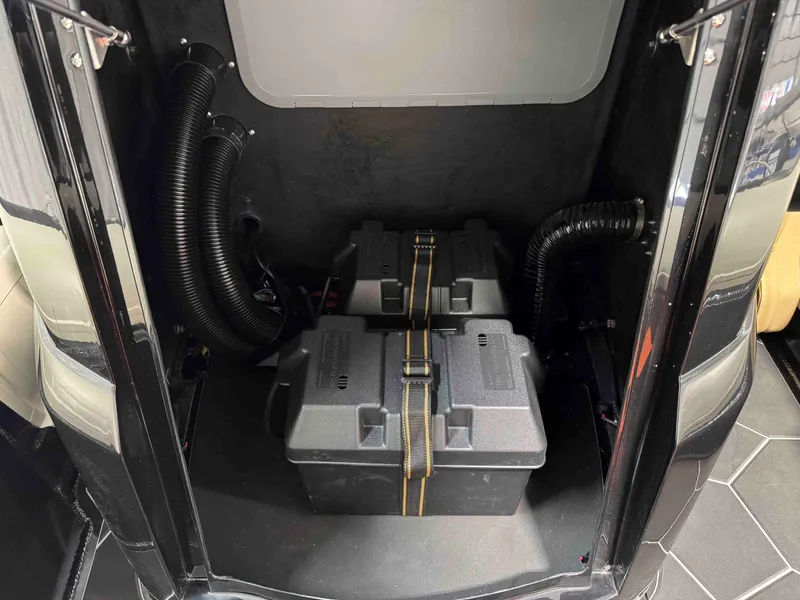 Slide: The Image of Highfield Sport 660 2026 - 27