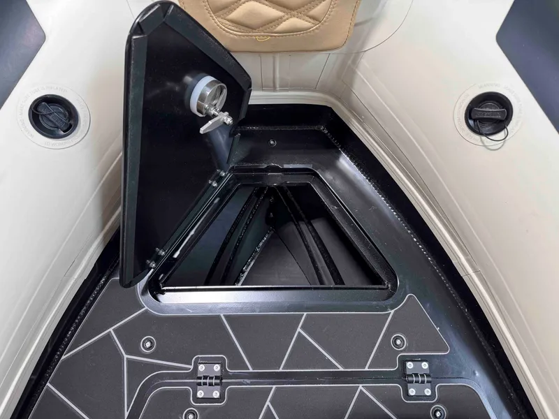 Slide: The Image of Highfield Sport 660 2026 - 28