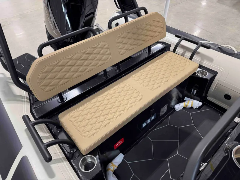 Slide: The Image of Highfield Sport 660 2026 - 9