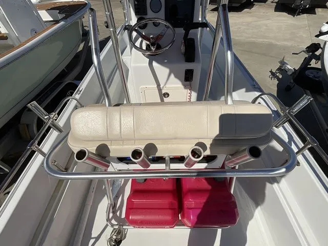 Slide: The Image of Boston Whaler 17 Montauk 1984 - 20