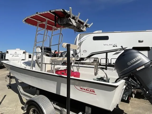 Slide: The Image of Boston Whaler 17 Montauk 1984 - 4