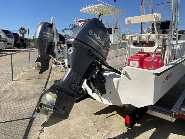 Slide: The Image of Boston Whaler 17 Montauk 1984 - 7