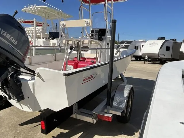 Slide: The Image of Boston Whaler 17 Montauk 1984 - 8