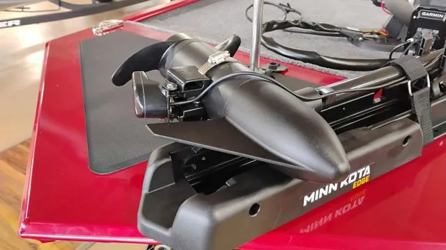 Slide: The Image of Tracker Bass Tracker Classic XL 2026 - 34