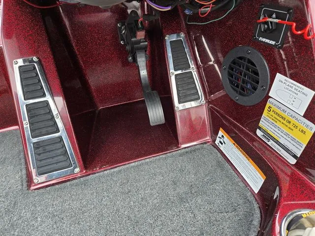 Slide: The Image of Ranger Z520 Comanche 2018 - 16