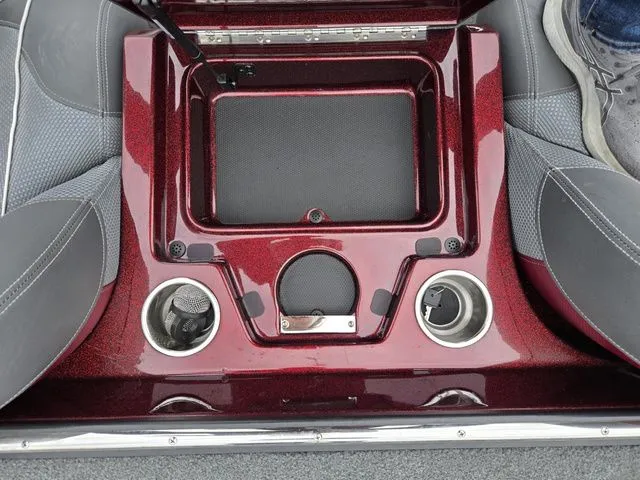 Slide: The Image of Ranger Z520 Comanche 2018 - 23