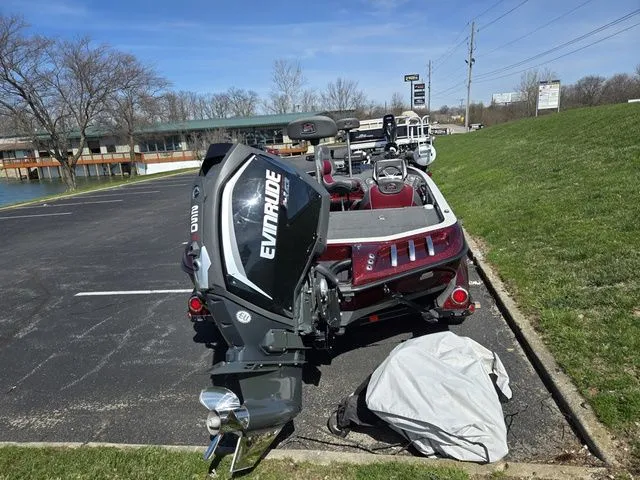 Slide: The Image of Ranger Z520 Comanche 2018 - 3