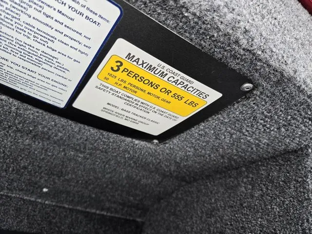 Slide: The Image of Tracker Bass Tracker Classic XL 2024 - 14