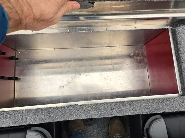 Slide: The Image of Tracker Bass Tracker Classic XL 2024 - 23