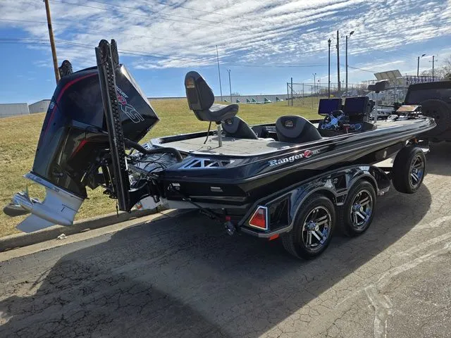 Slide: The Image of Ranger Z521L 2021 - 4