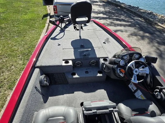 Slide: The Image of Tracker Pro Team 195 TXW Tournament Edition 2024 - 12