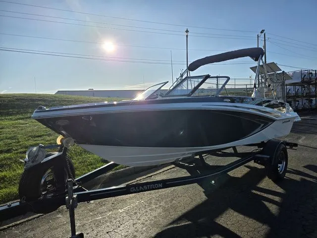 Slide: The Image of Glastron GT 185 2016 - 6