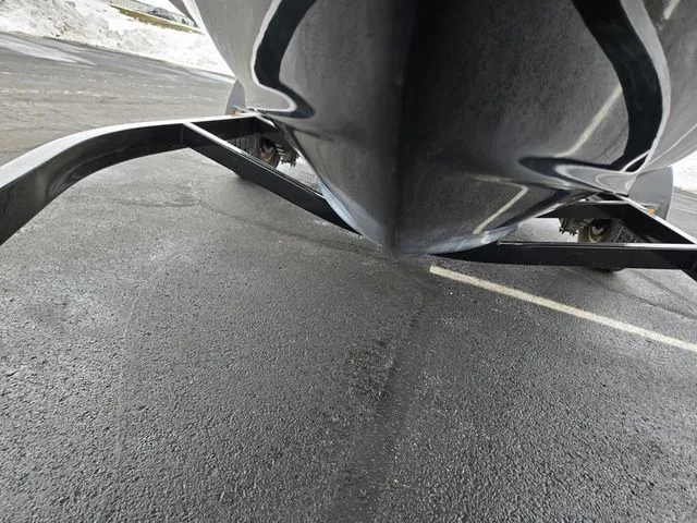 Slide: The Image of Regal 1900 ESX 2017 - 8