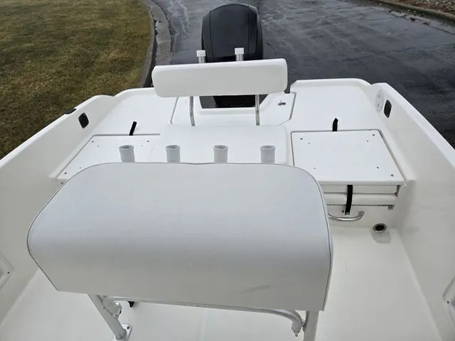 Slide: The Image of Bayliner Trophy T21Bay 2022 - 26