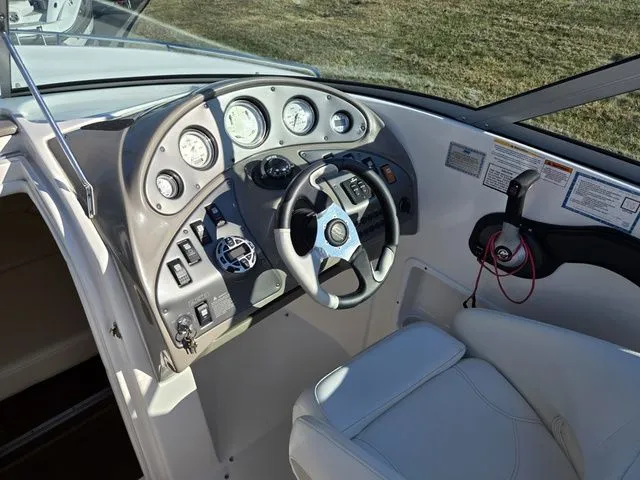 Slide: The Image of Rinker 262 CAPTIVA/CD 2007 - 16