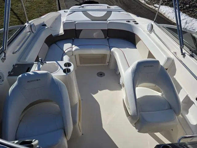 Slide: The Image of Rinker 262 CAPTIVA/CD 2007 - 26