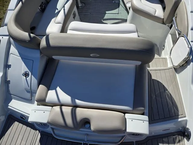 Slide: The Image of Crownline Boats E 235 2020 - 11
